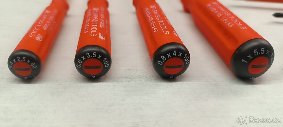 Izolované šroubovaky Swiss Tools 4/2 s držákem - 3