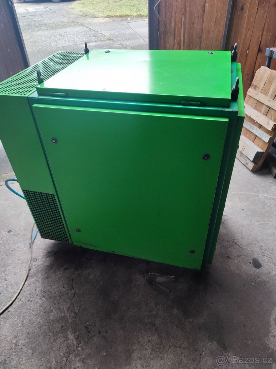 KOMPRESOROVÁ SOUSTAVA - 3