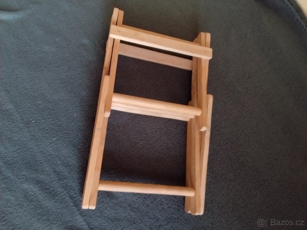 Stojánek na víno - 3