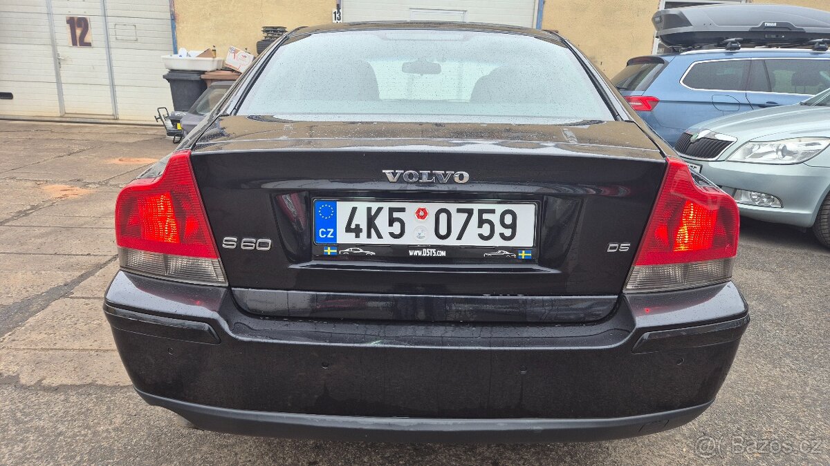 VOLVO S60 2.4 D - 3