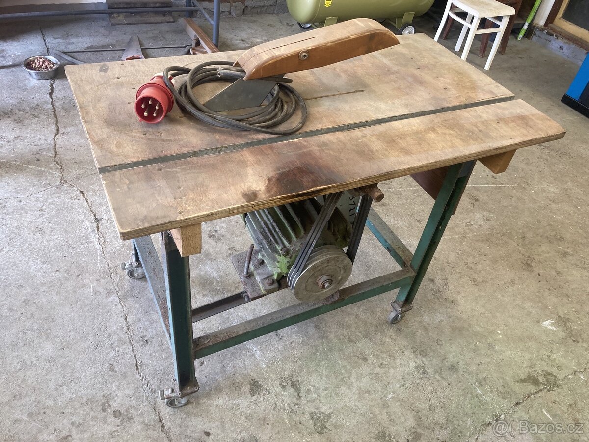 Cirkulárka / stolní kotoučová pila - 3