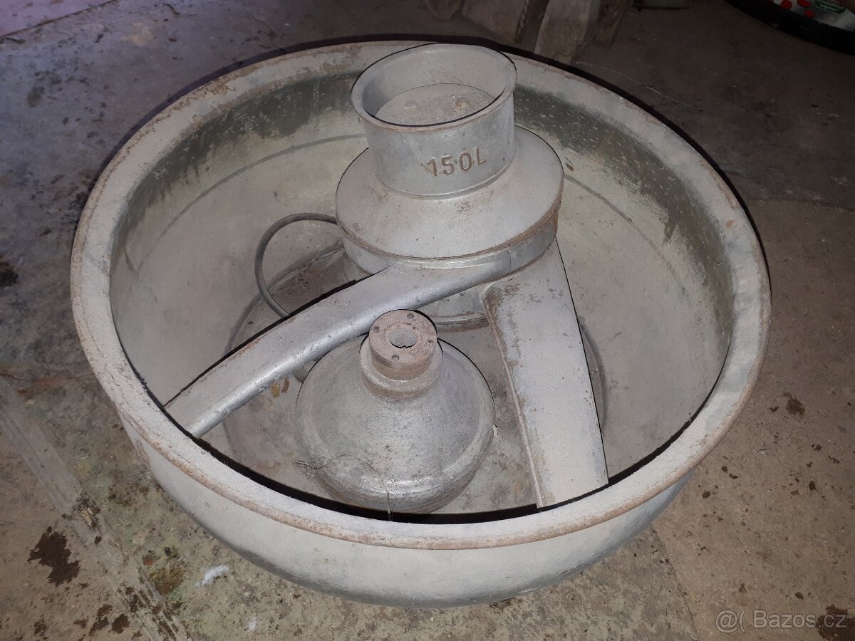 Části staré odstředivky - 3