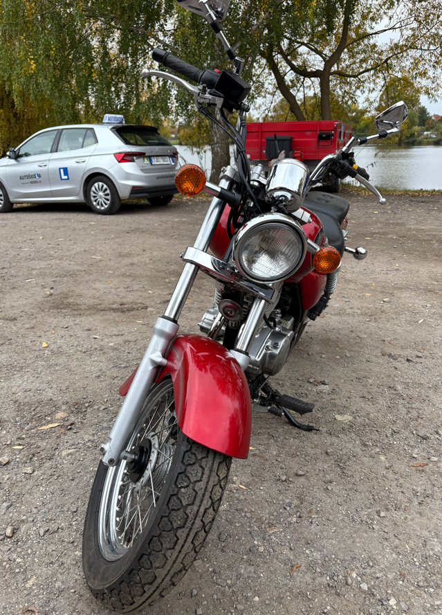 Suzuki Marauder 250 - 3