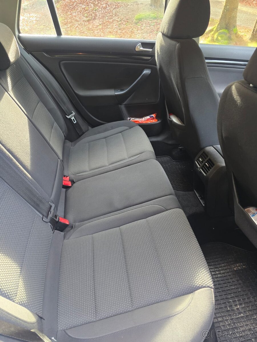 VW golf kombi VI, 1,6 TDI (77kw) 4x4 - 3