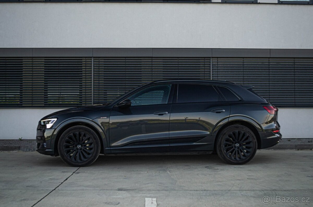 Audi E-tron 55 quattro Advanced - 3
