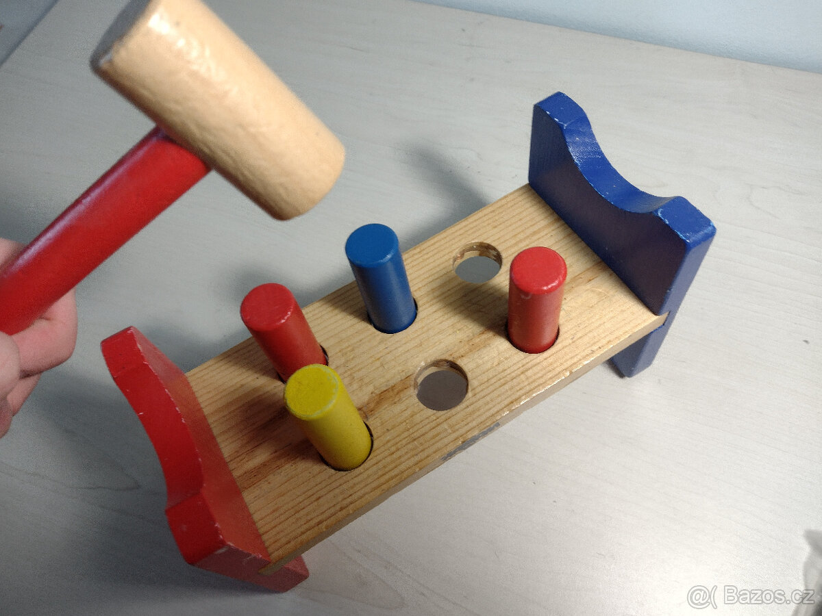 Dřevěná zatloukací hračka pro děti - 3