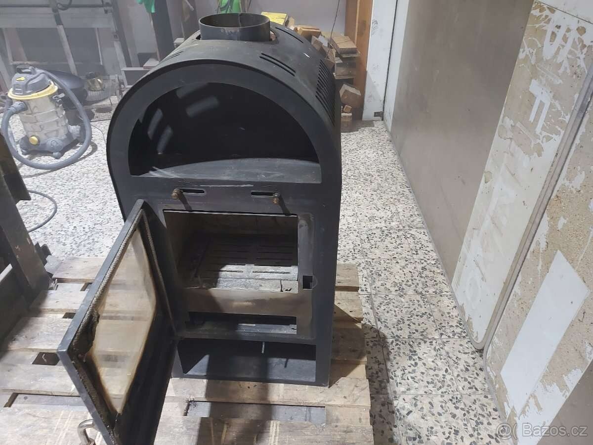 Starší krbová kamna - 3