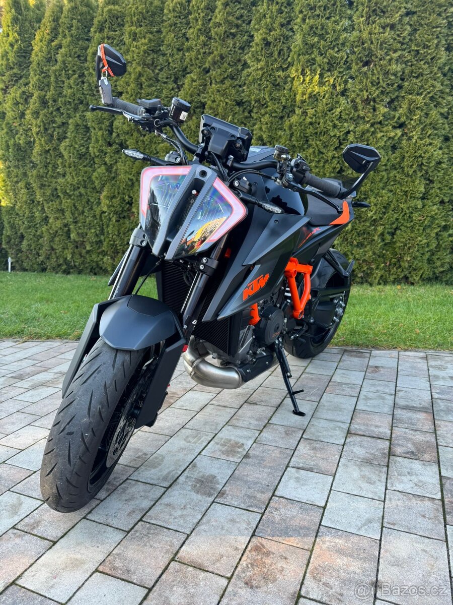 KTM 1290 Super Duke R - 3