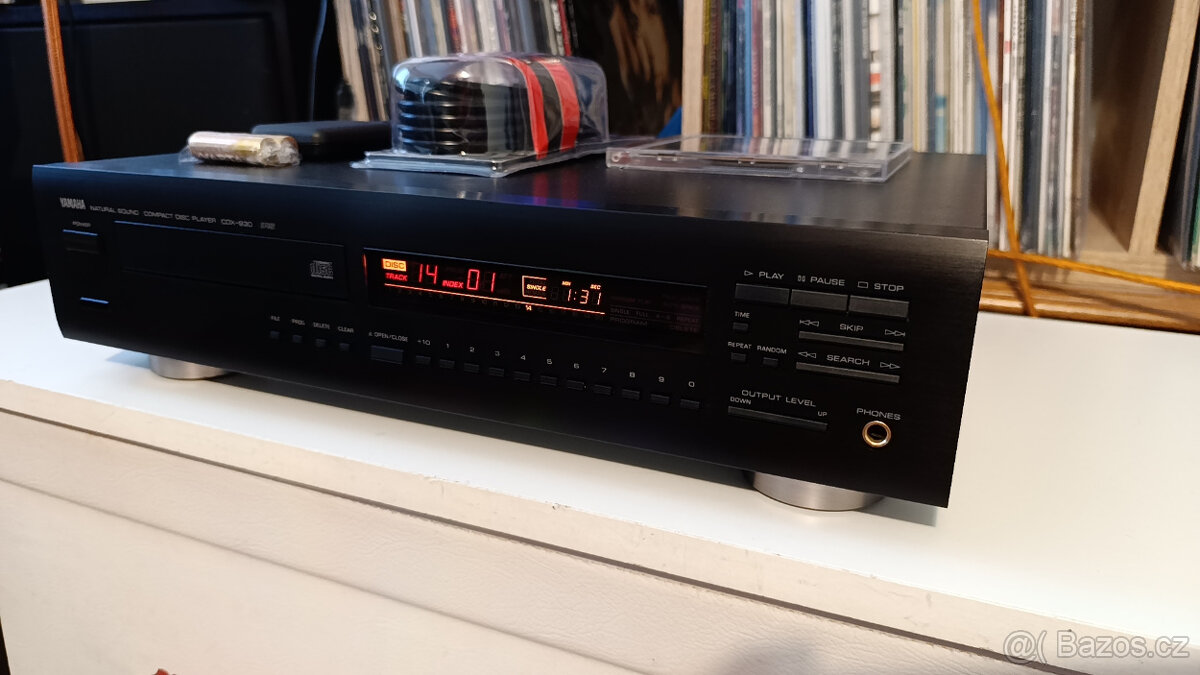 YAMAHA CDX-930 Stereo CD Player / Příslušenství - 3