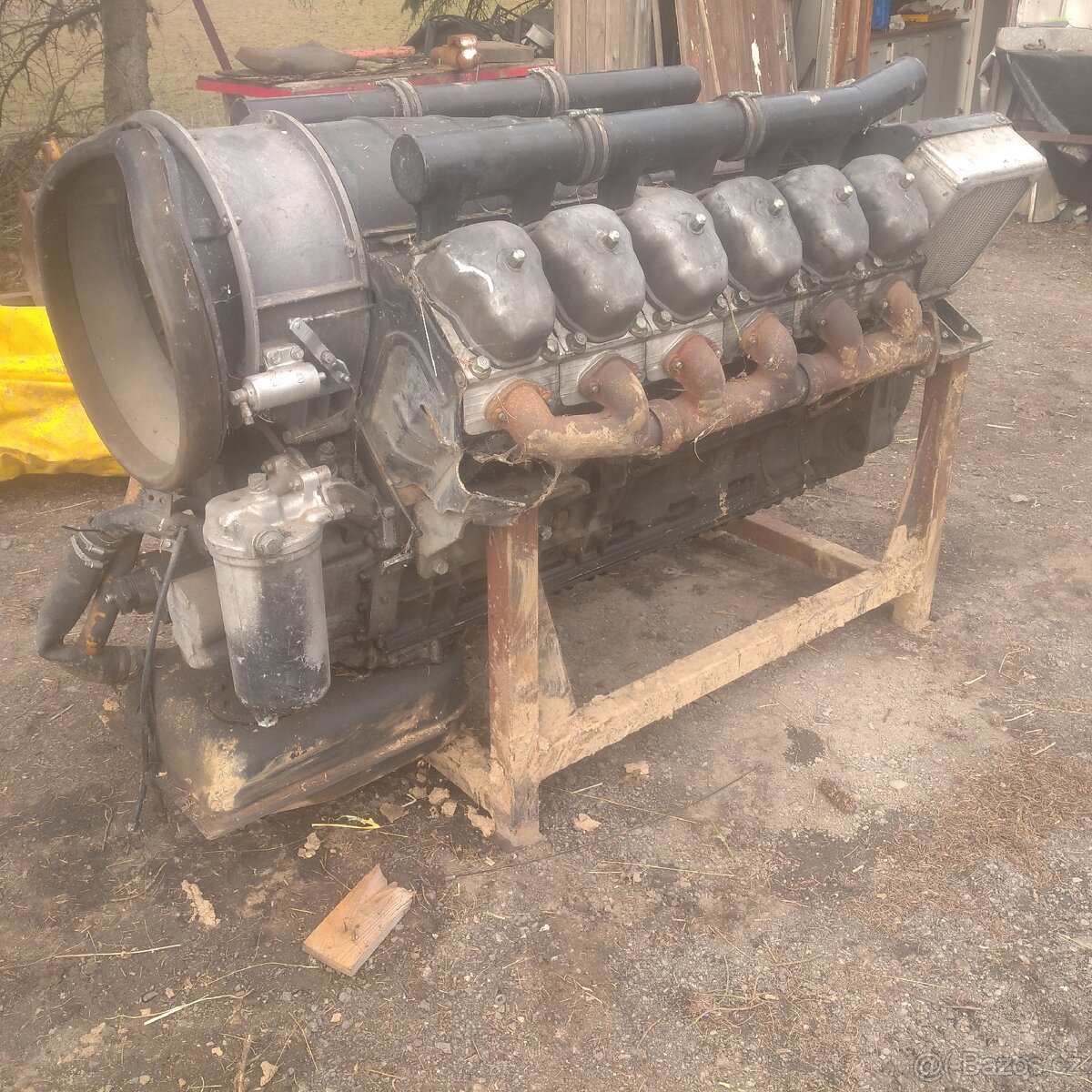 Motor Tatra 815 12 v - 3