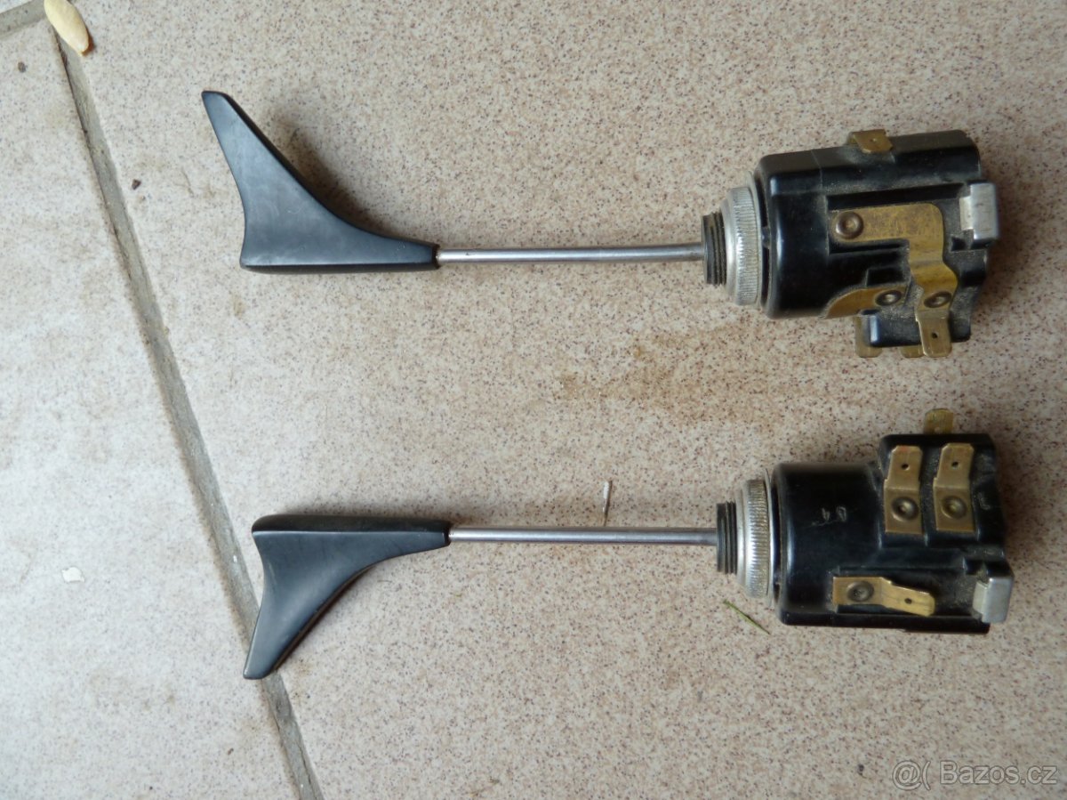 RUZNÉ DÍLY Škoda - 3