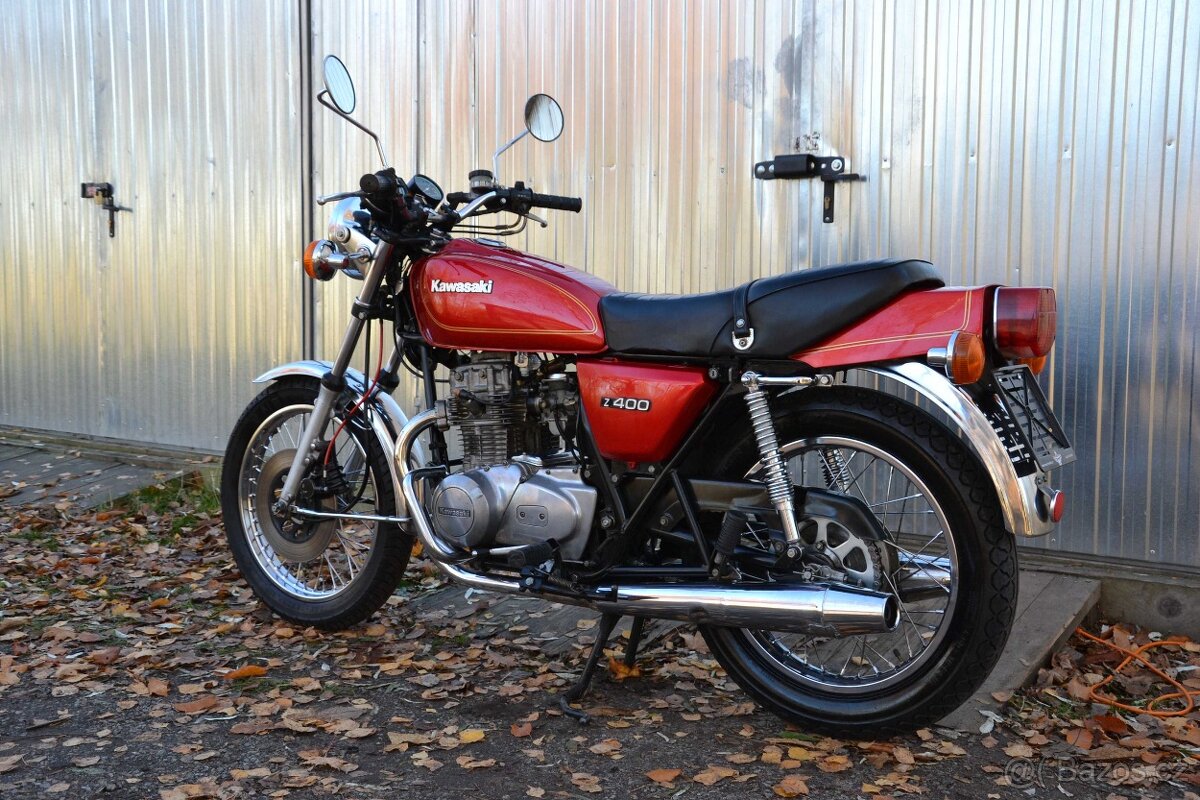KAWASAKI KZ400 (Z400B) - 3