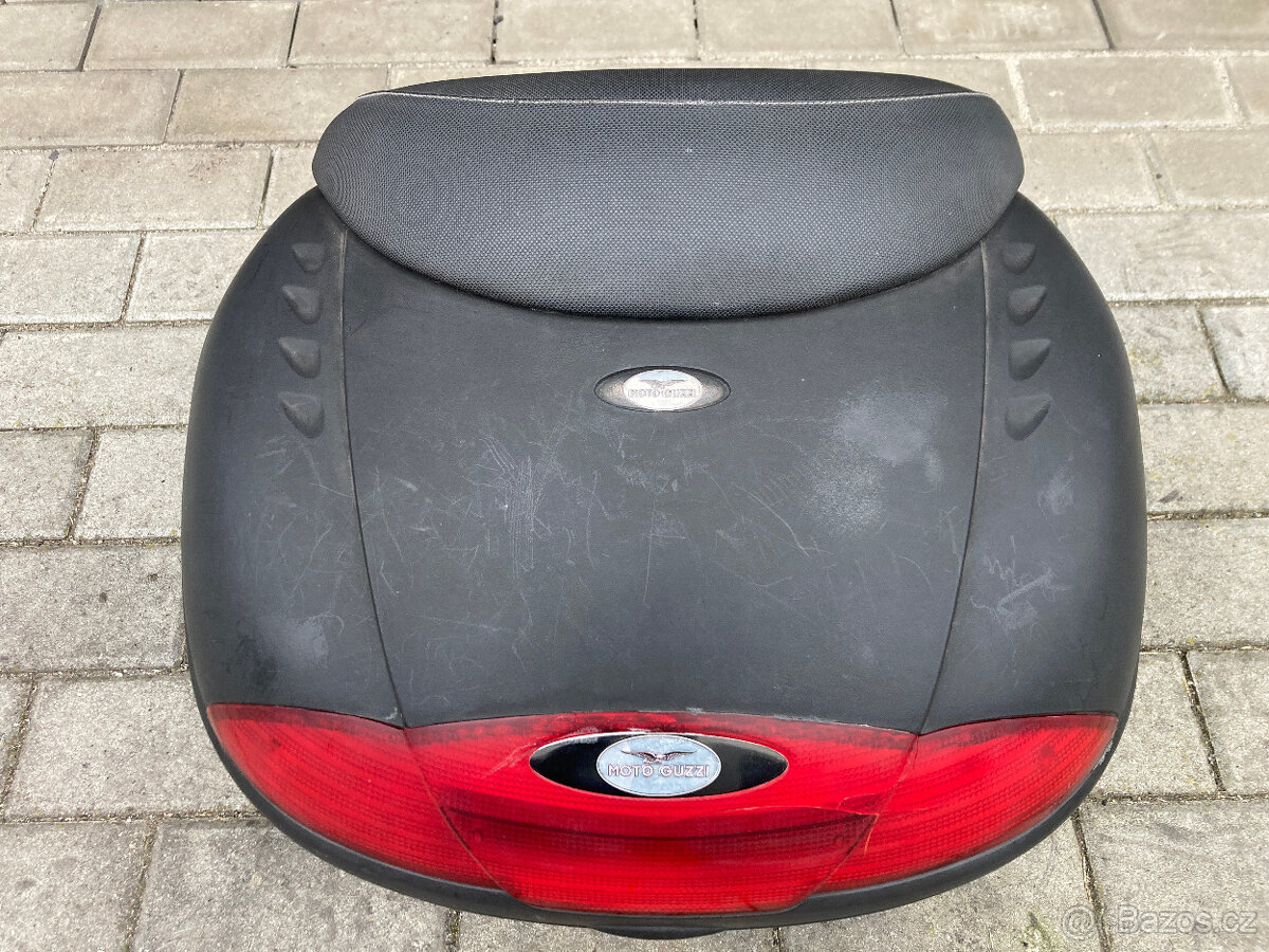 Prodám kufr Givi 46 litrů - 3