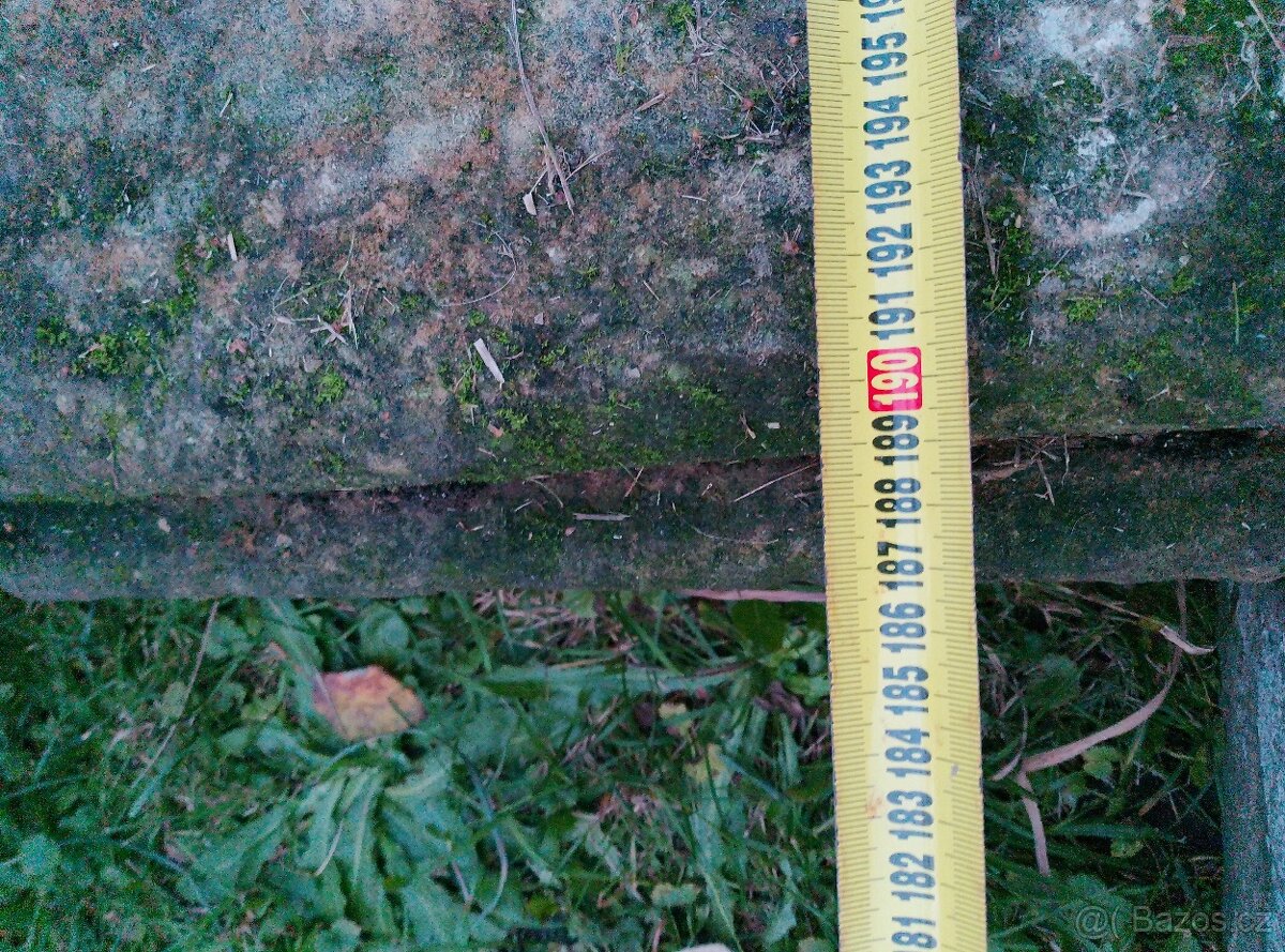 Prodám stará kamenná futra - 3