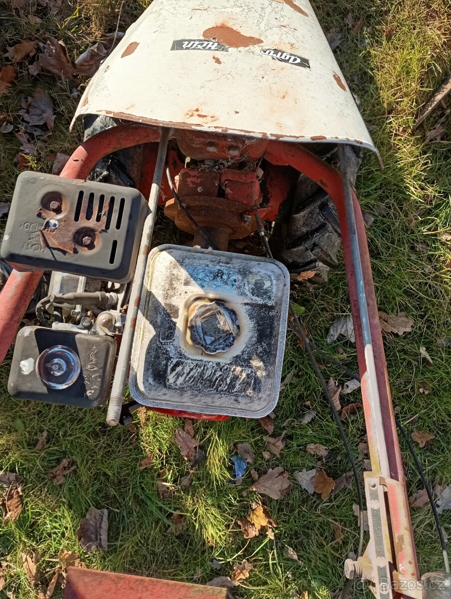 MF70 - 3