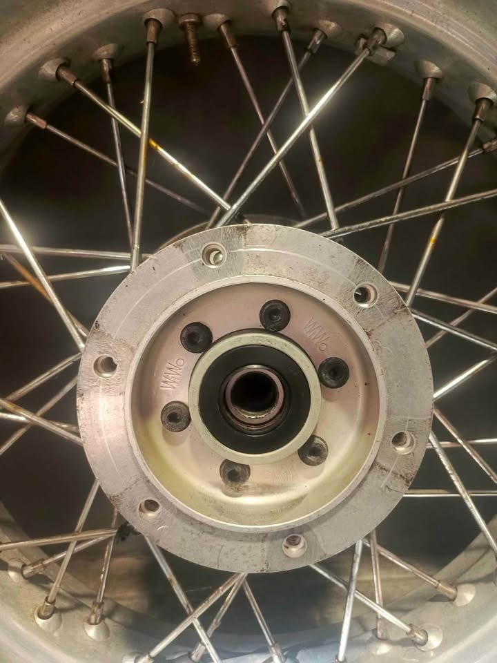 Drátěná kola na motorku - 3