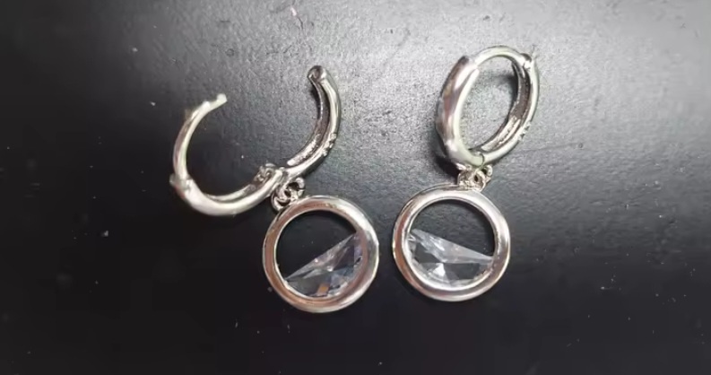 Nové dámské i dívčí stříbrné náušnice 925 kroužky 1 cm sklo - 3