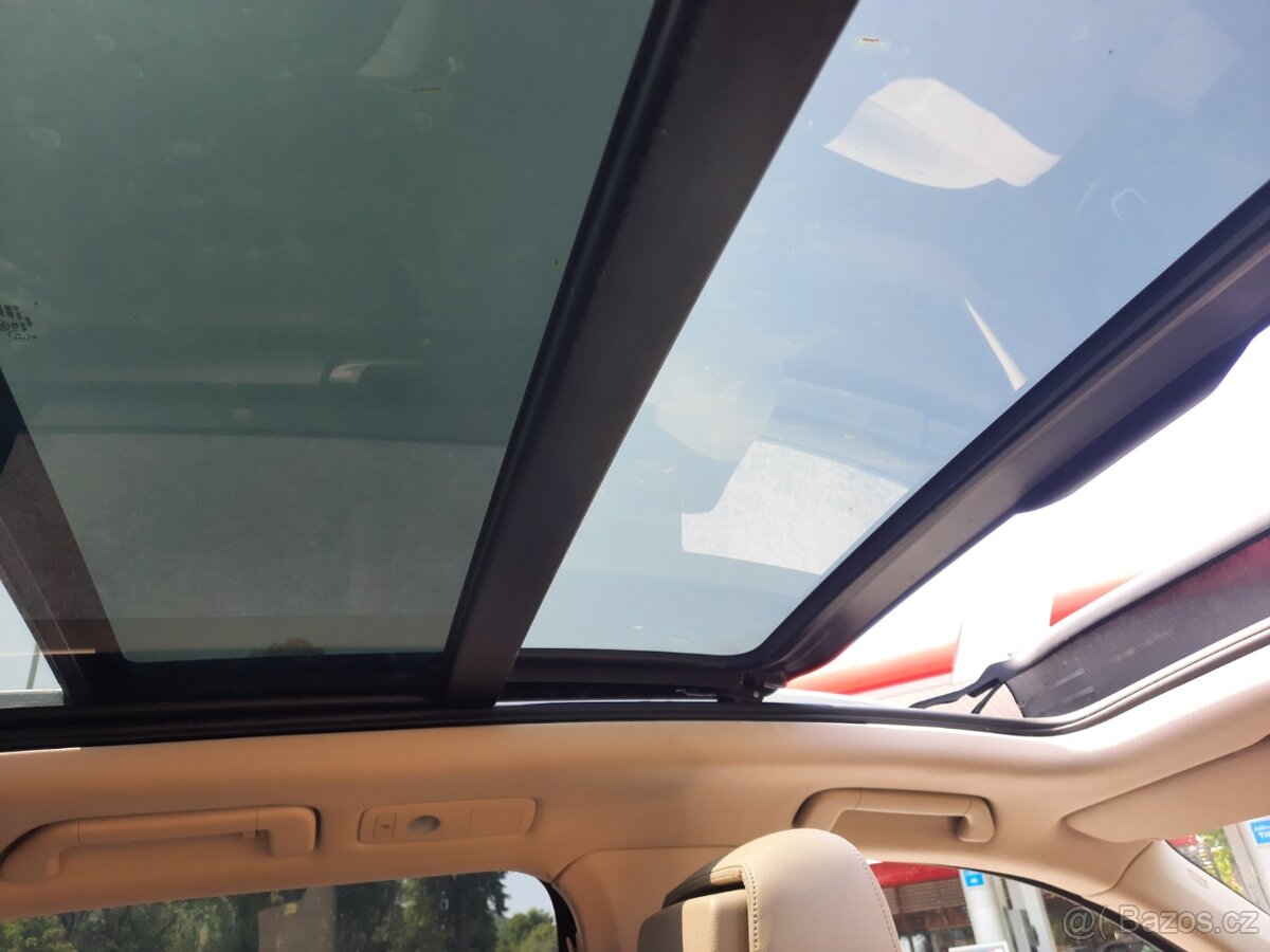 Volkswagen Touareg. TOP stav.Nové rozvody. - 3