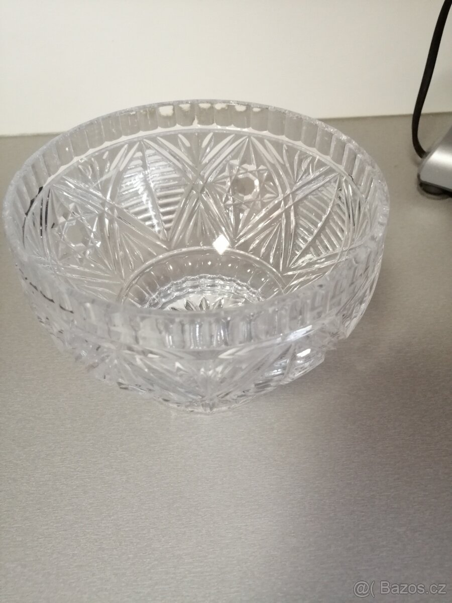 Různé broušené sklo - 3