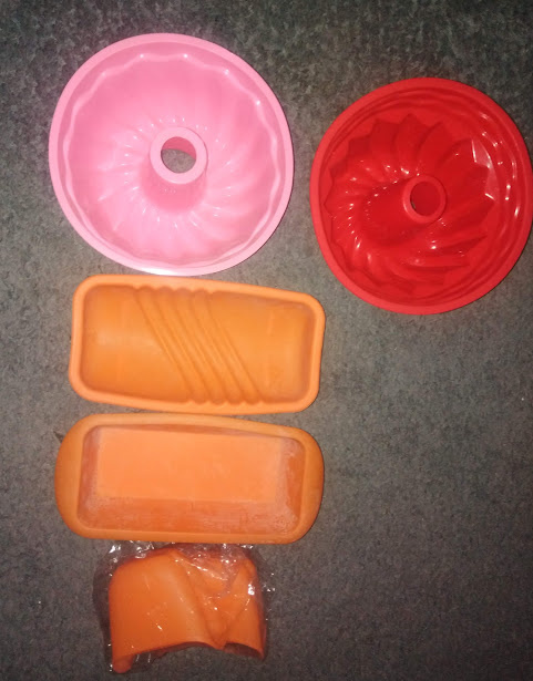 Silikonové formy na pečení . - 3