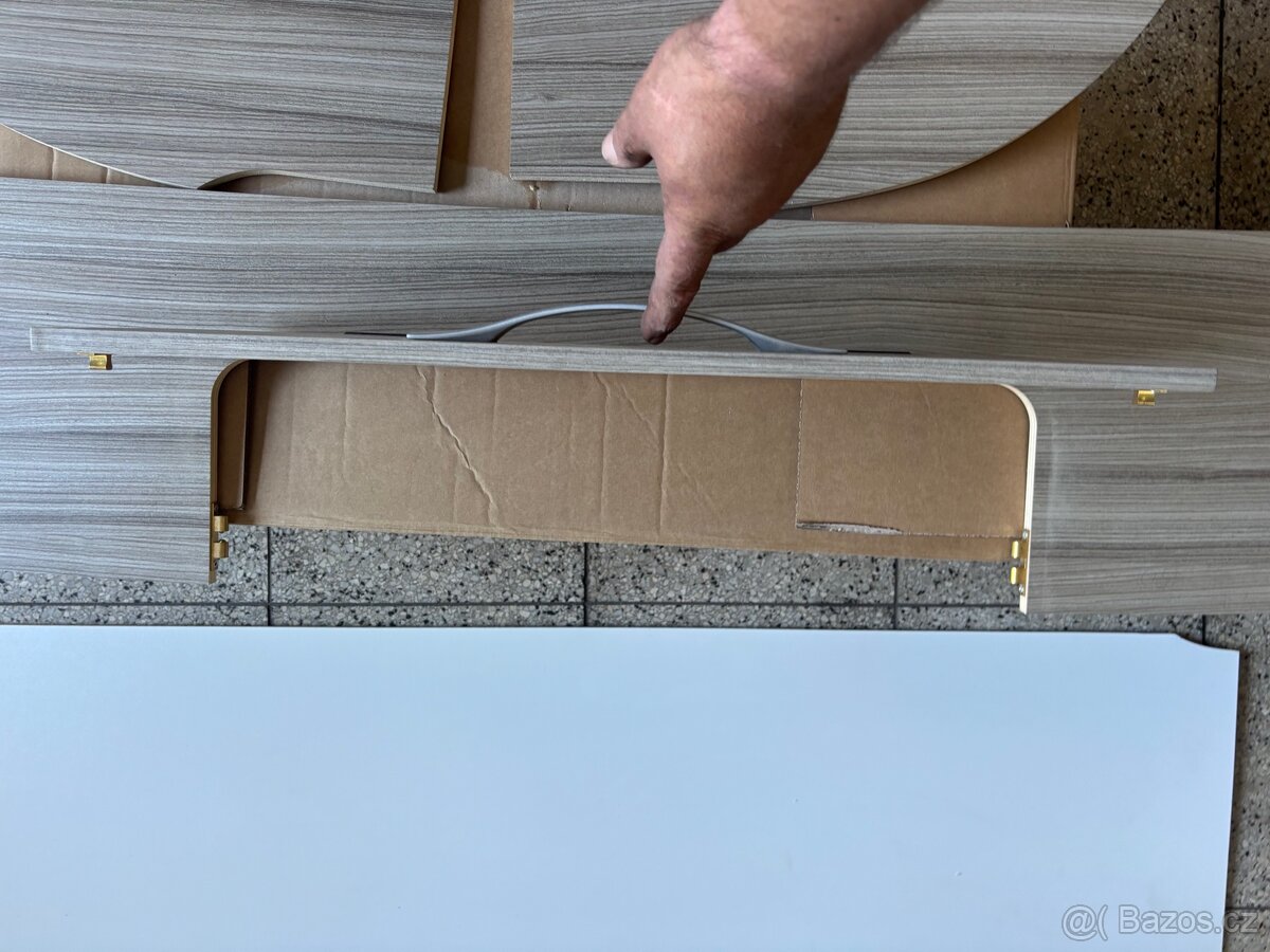 Polička nad řidiče KRS obytný vůz - 3