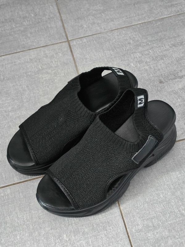 Černé sandále na klinku 40 - 3