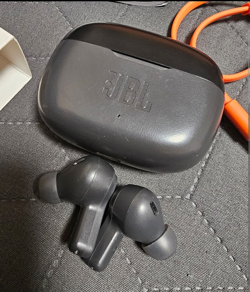 Bezdrátová sluchátka JBL Wave Beam - 3