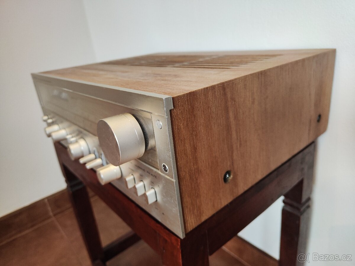 stereo receiver Hitachi SR 704 (1978) - 3