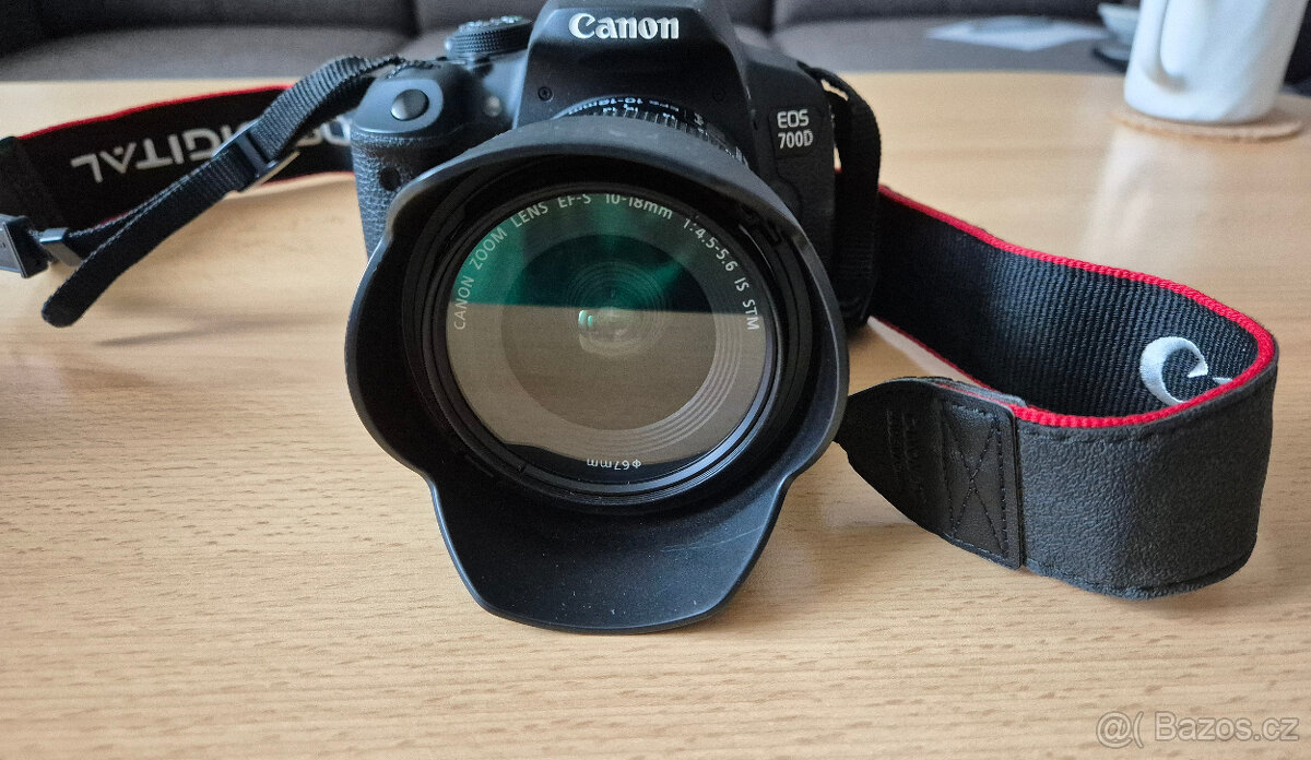 Canon EOS 700D + objektivy - 3