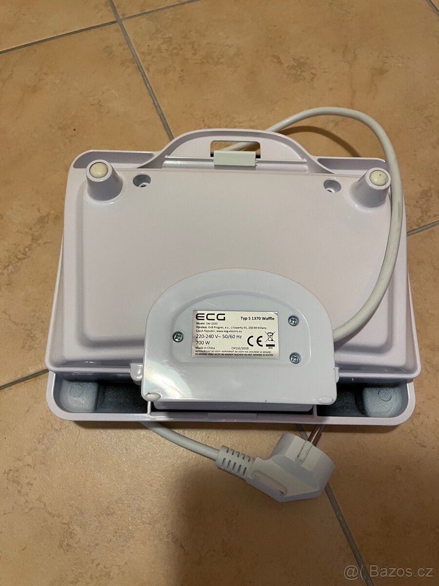 Vaflovač ECG S 1370 - 3