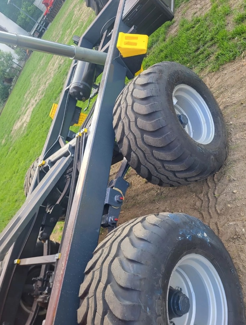 Vlek na traktor 12t - 3