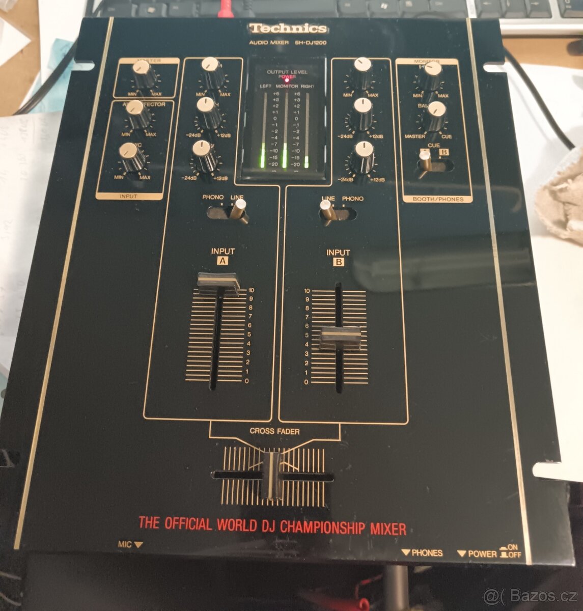 Profesionální analogový DJ mix Technics SH-DJ1200 - 3