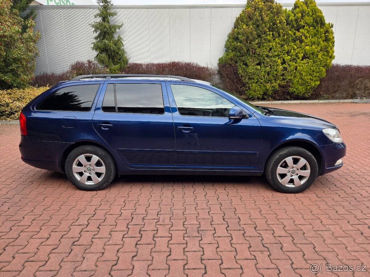 Škoda Octavia 2.0 TDI 103kW Elegance 4x4,serviska - 3