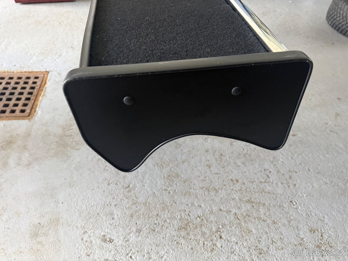 Stolek na přístrojovku DAF - 3