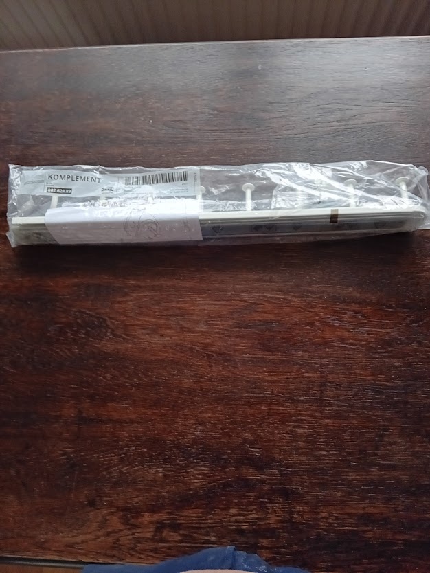 Nerozbalený výsuvný věšák IKEA Komplement, 8 háčků - 3