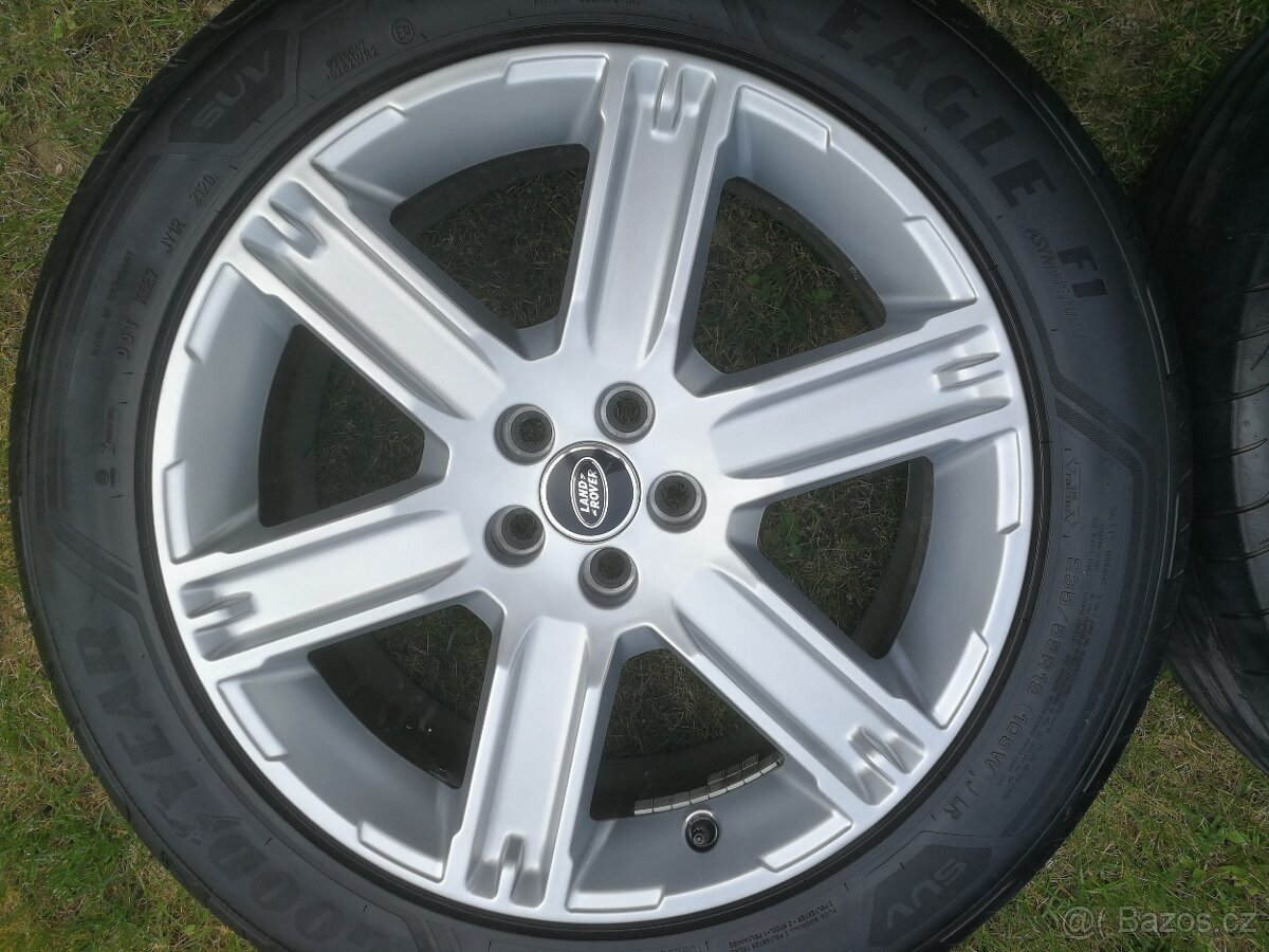 19" kola Range Rover Evoque, bez jediného škrábnutí