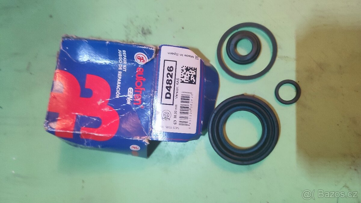 Palivový + Kabinový filtr KIA Carens 1+2 - 3