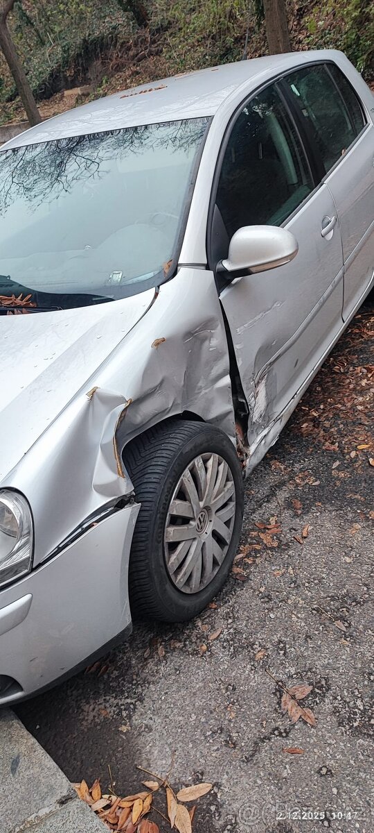 VW Golf 5 TDI 1.9 (2007) - 3