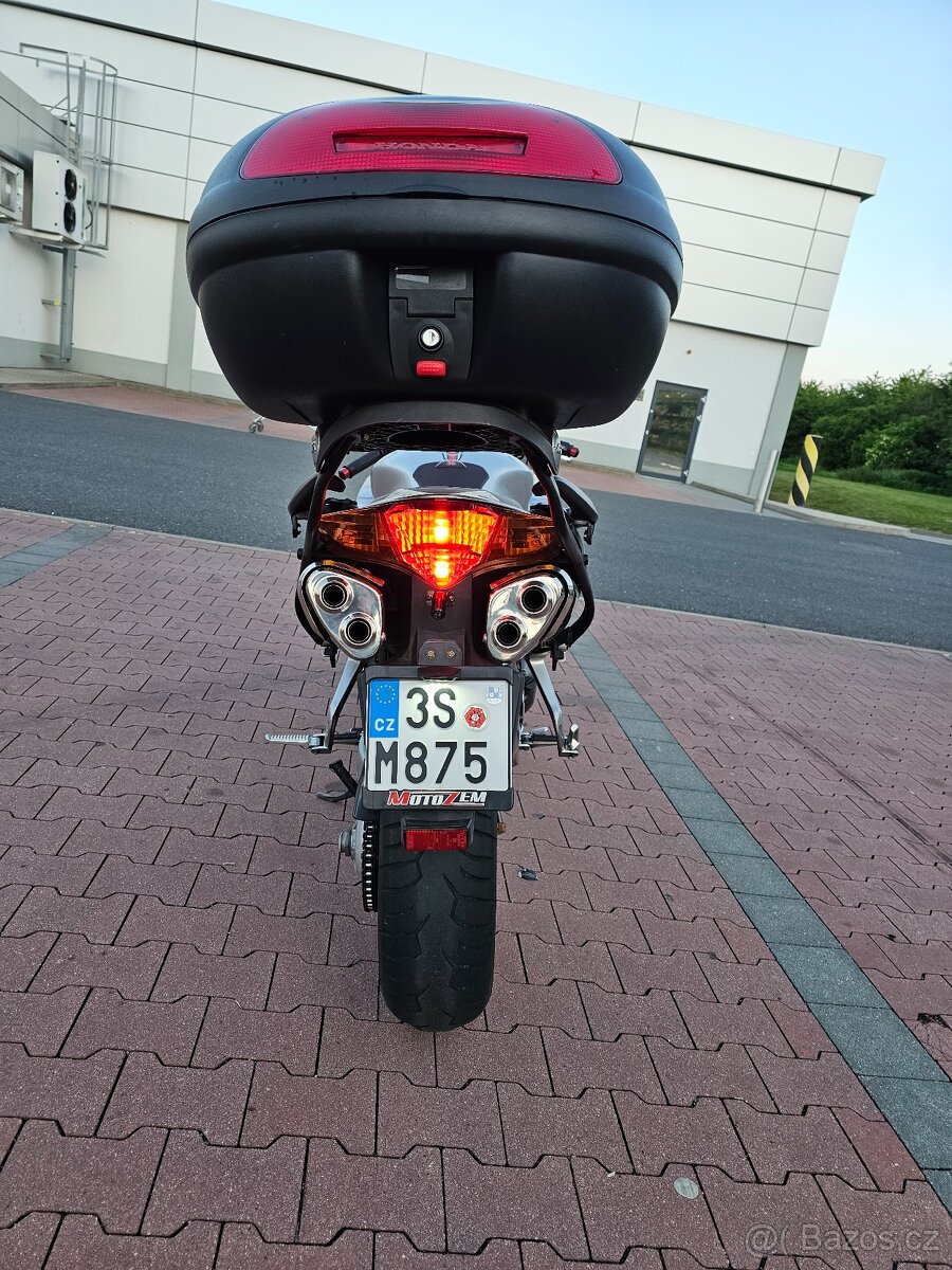 Honda VFR 800 Vtec - 3