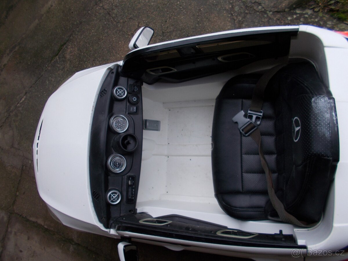 dětské elektrické autíčko - 3