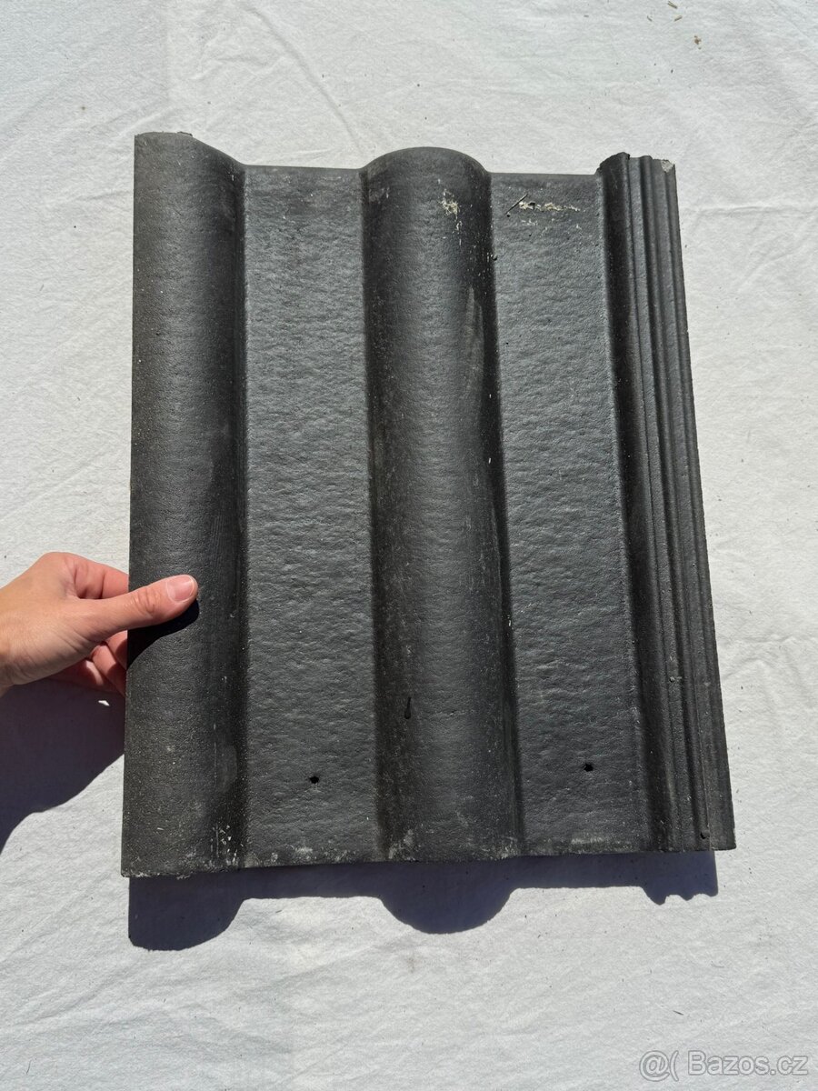 Střešní taška - KM Beta černá - 3