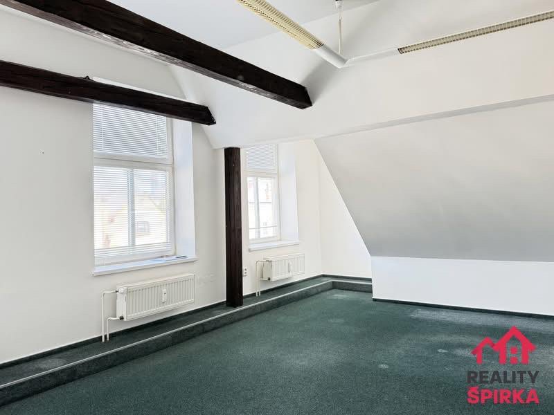 Pronájem komerčních prostor 50 m2, Svitavy - náměstí - 3