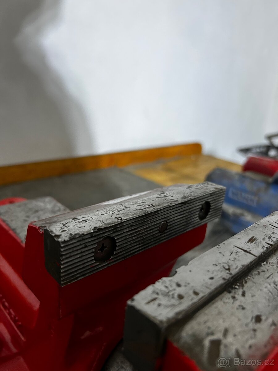 Svěrák York 150L - 3