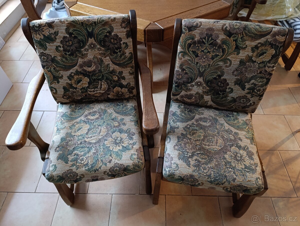 Jídelní stůl z masivu - 3