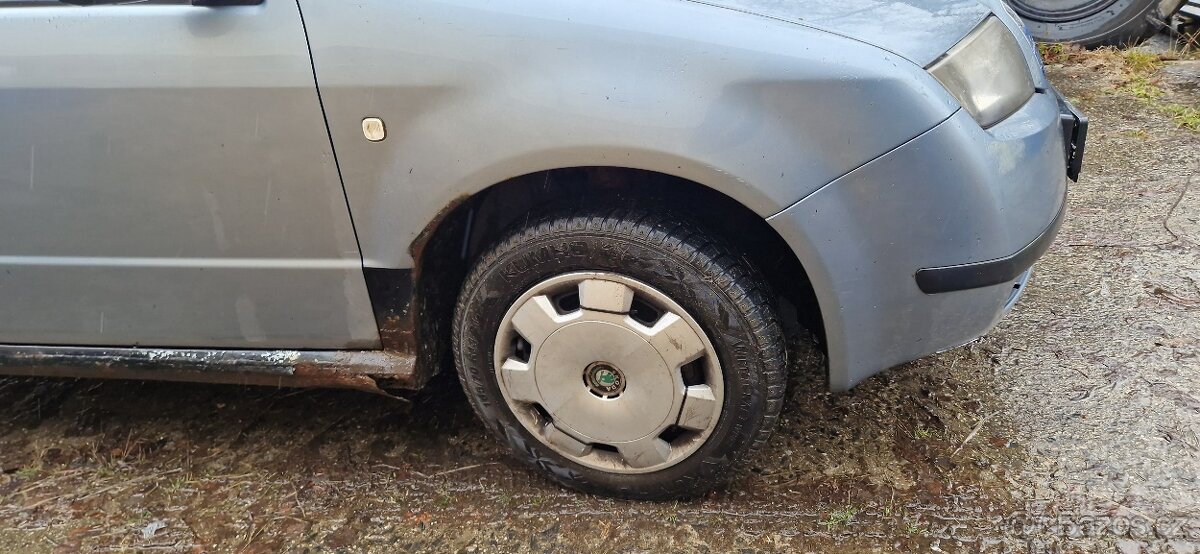 Škoda Fabia kombi 1.4 - 16 V na díly - 3