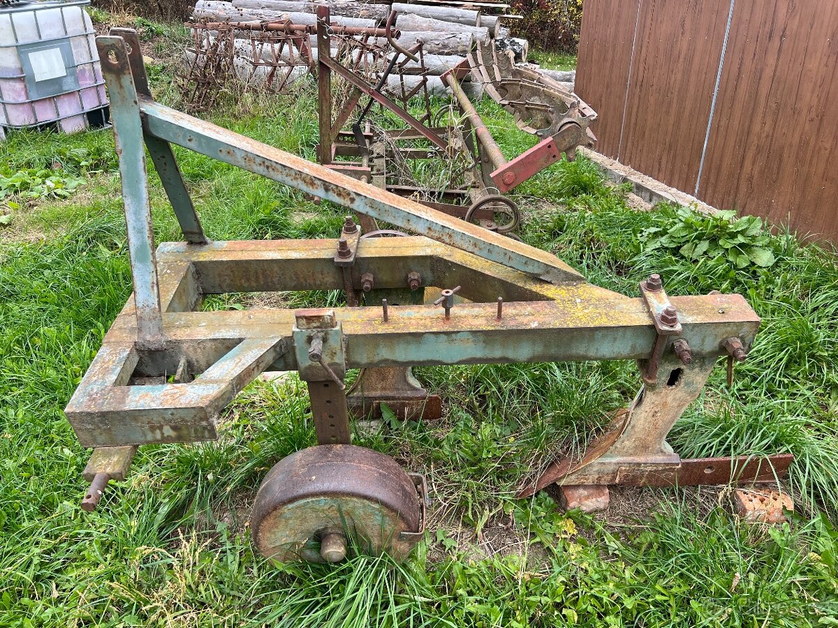 Dvouradličný pluh - 3