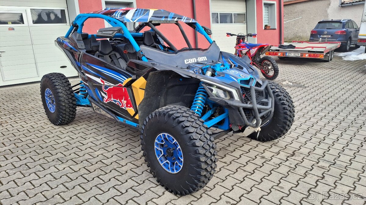 Can am maverick x3 - 3