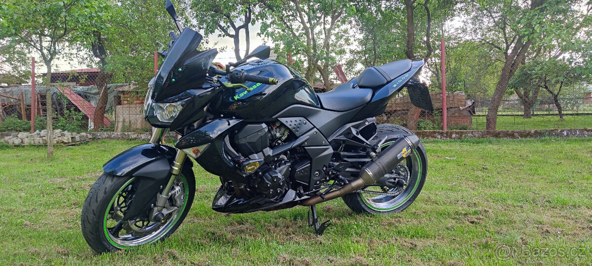 Kawasaki Z1000 - 3