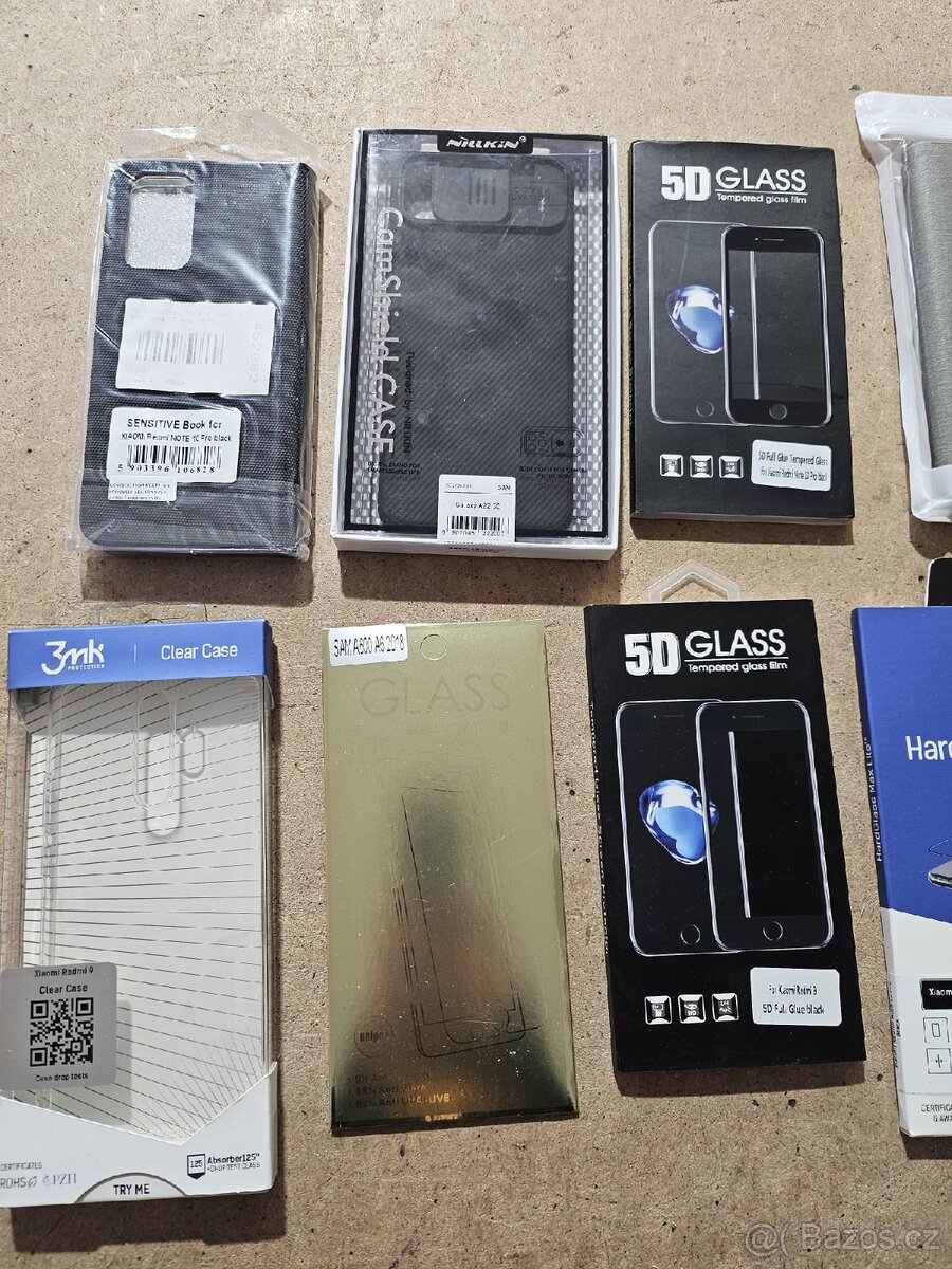 Obaly a folie na mobily - 3