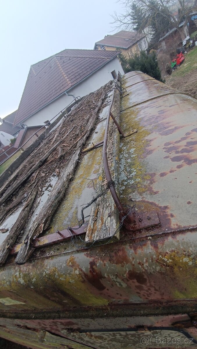 Zahrádka praga v3s - 3